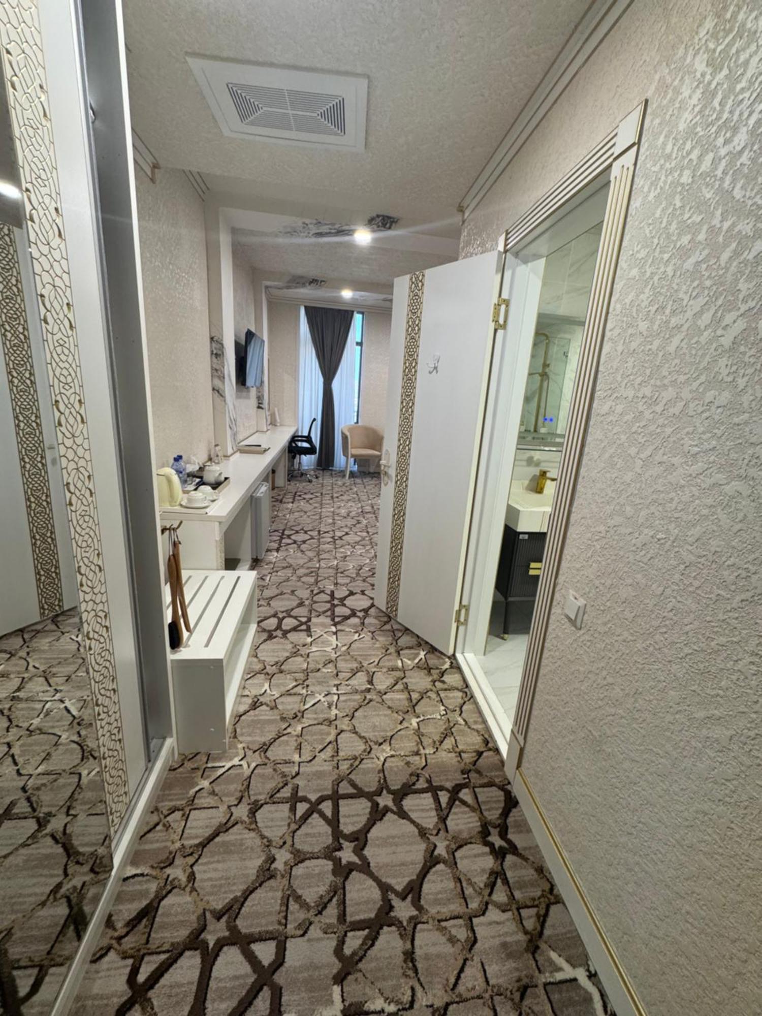 Bukhara City Hotel Turon City Plaza エクステリア 写真