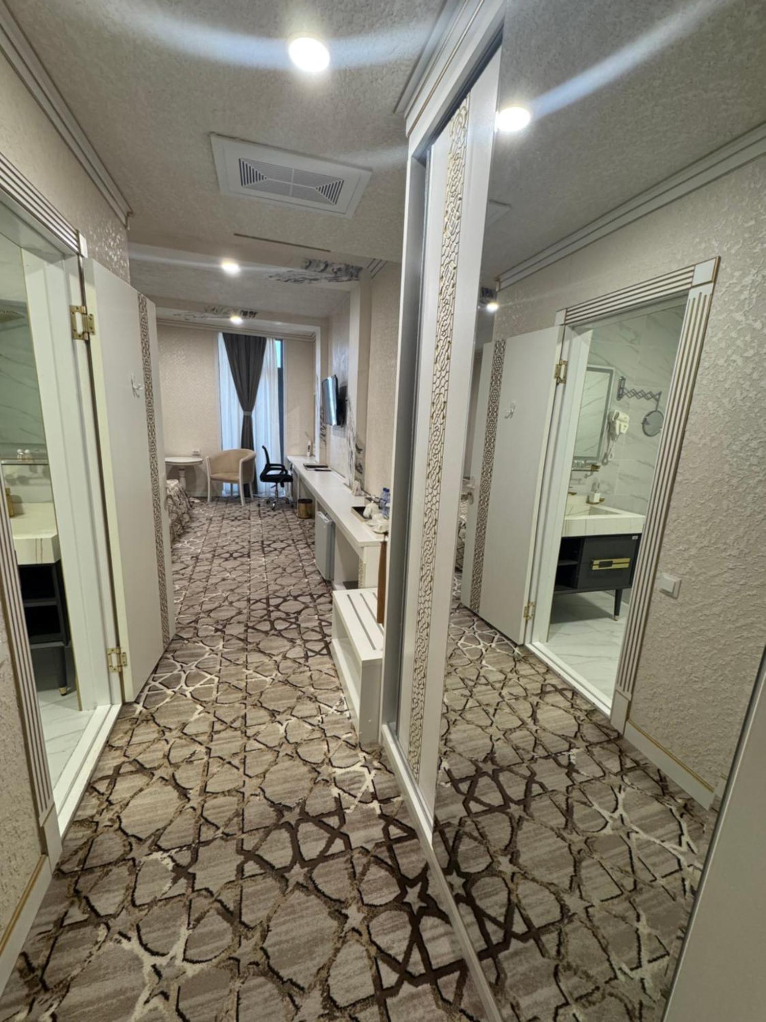 Bukhara City Hotel Turon City Plaza エクステリア 写真